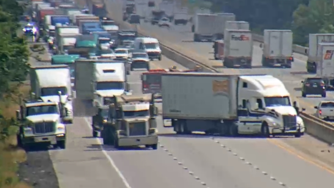 Accident along I-440 east causes traffic to slowdown [Video]