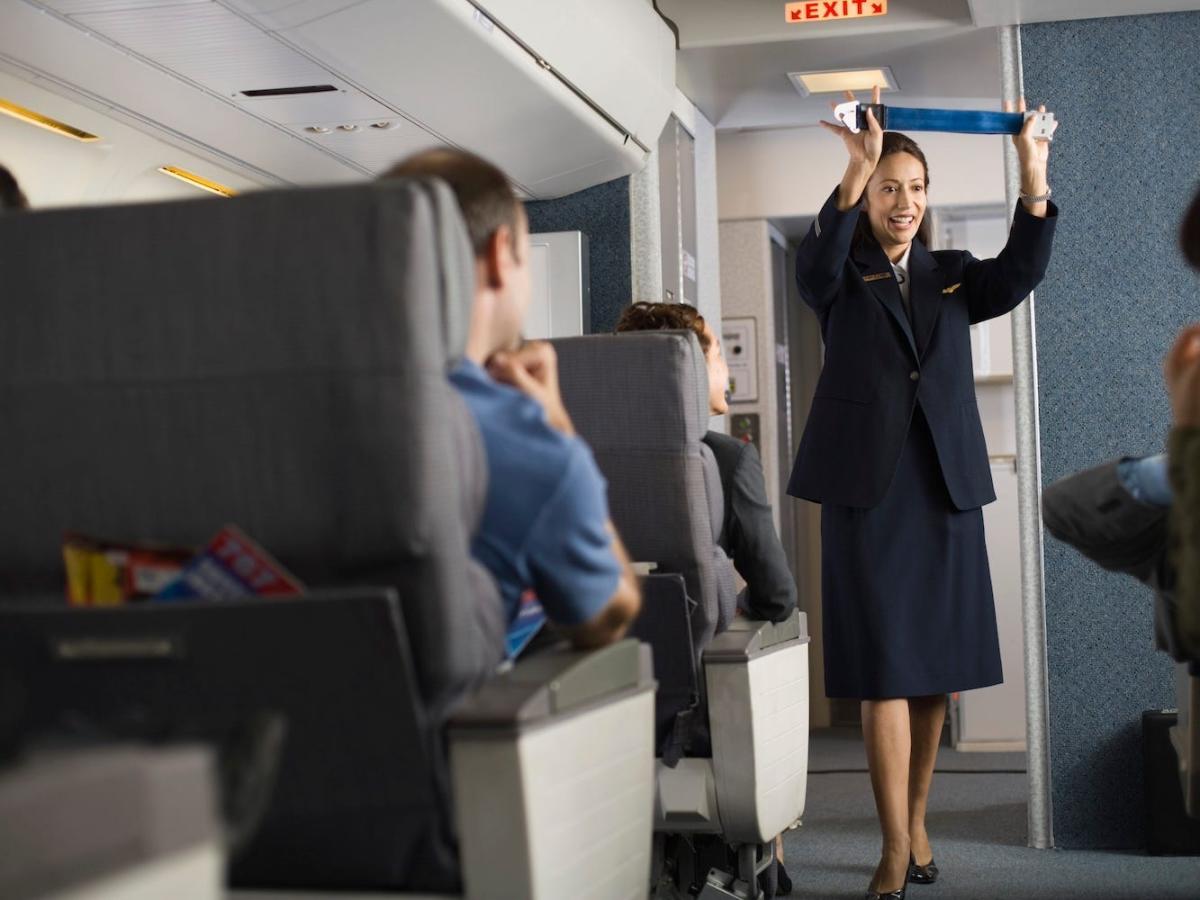 3 surprising things people think are OK to do on planes, according to a poll [Video]