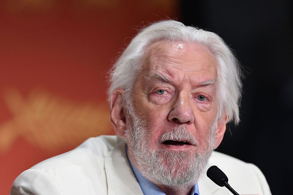 Donald Sutherland, Star of ‘The Hunger Games,’ ‘M*A*S*H,’ Dies at 88 | Latin Post [Video]