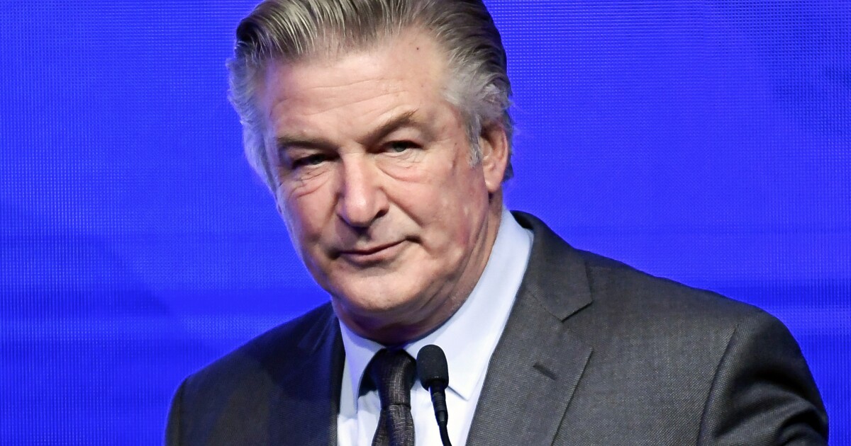 Judge weighs whether ‘Rust’ armorer will testify in Alec Baldwin trial [Video]
