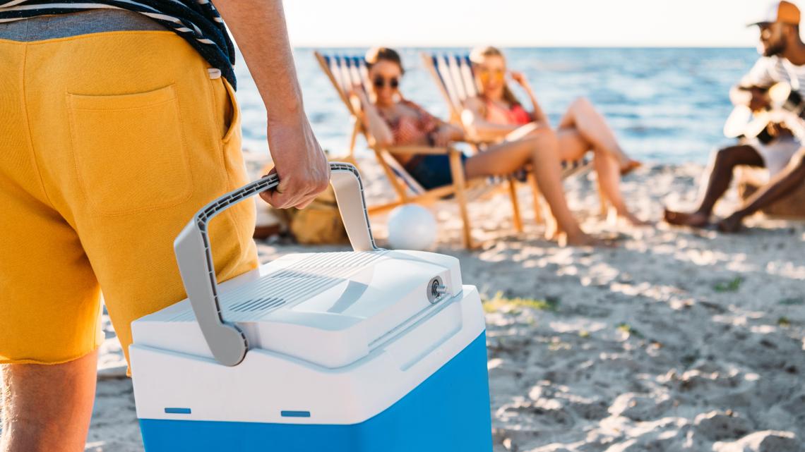 Food safety tips for packing a cooler during summer | VERIFY [Video]