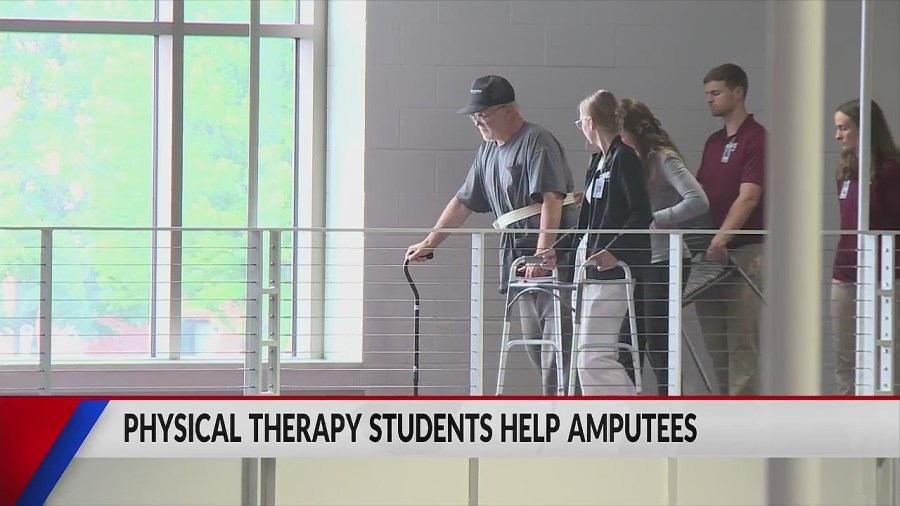 Physical therapy students help amputees [Video]