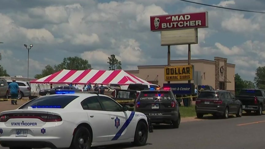 Shooting at grocery store in Arkansas kills 3 and wounds 10 others, police say – Boston News, Weather, Sports [Video]