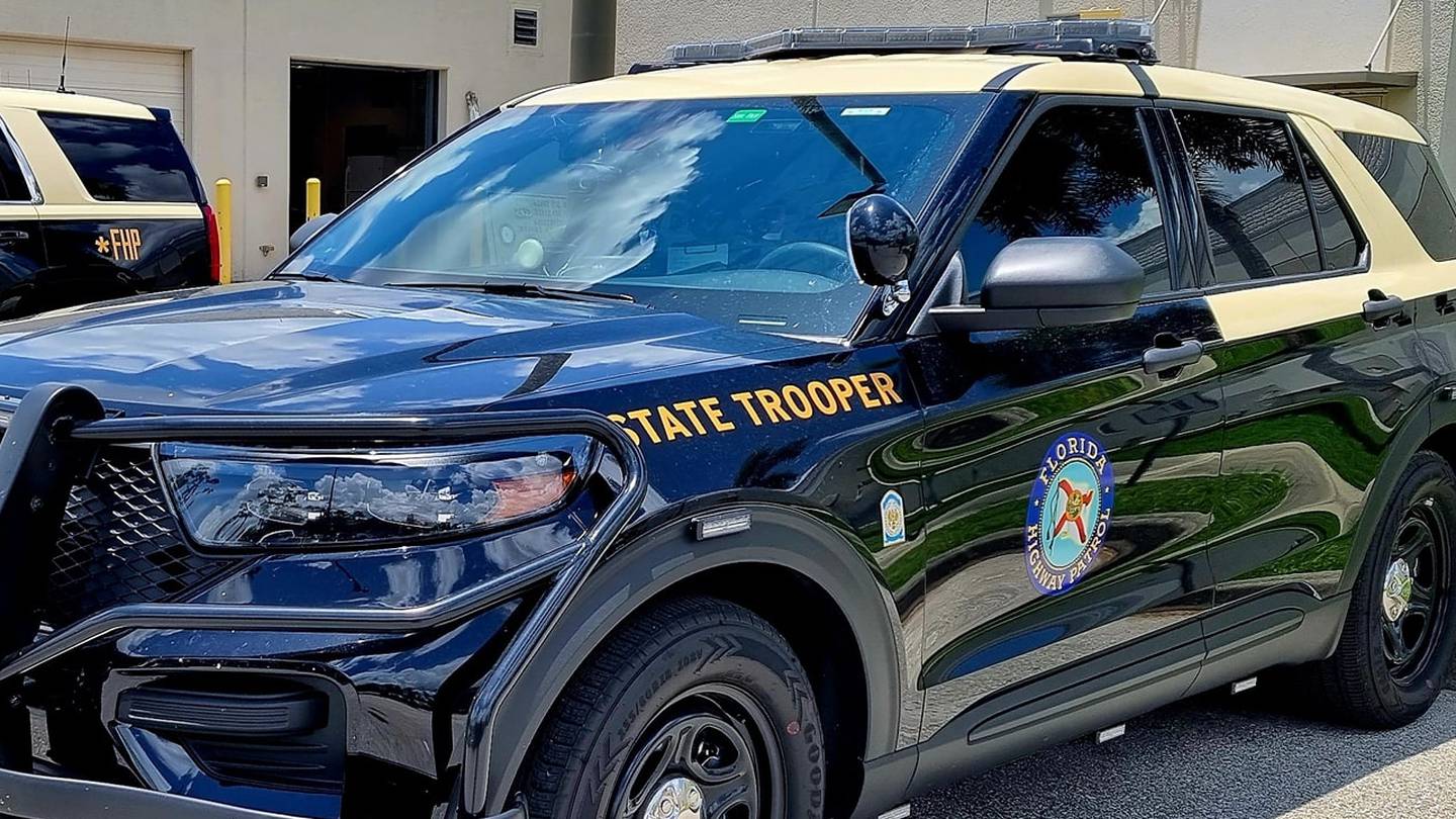 Teen dies, man severely injured in single-vehicle crash in Osceola, according to troopers  WFTV [Video]