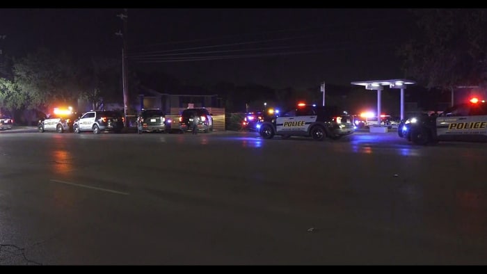 Shell casings found near person who died of gunshot wound, SAPD says [Video]