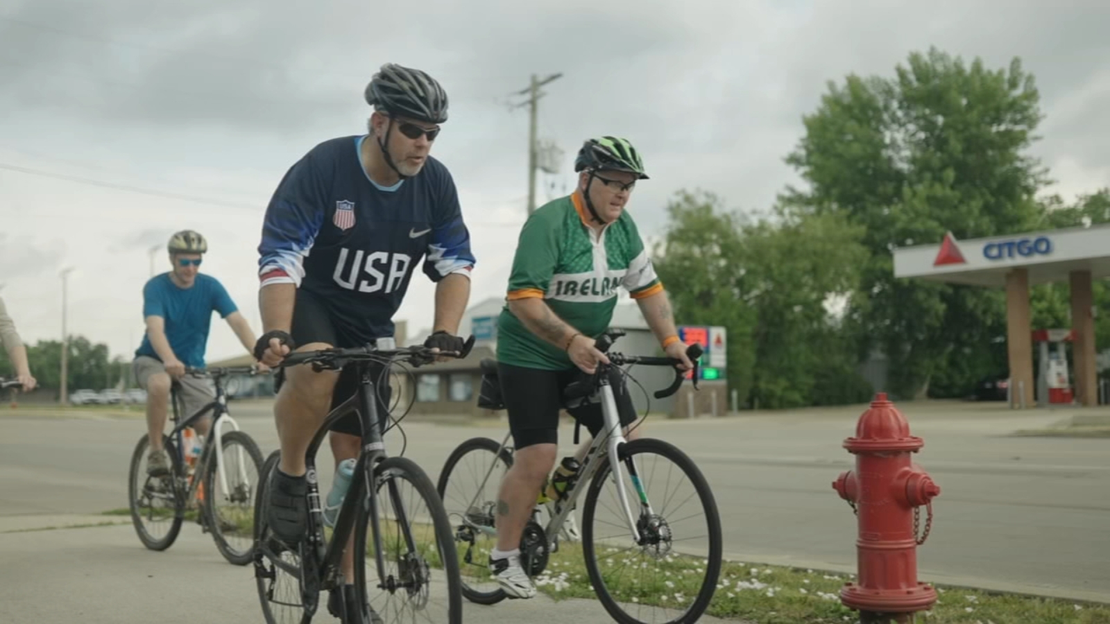 Ride for the Troops, fundraiser for US military members and their families, kicks off at Webb Chevy in Plainfield, Illinois [Video]