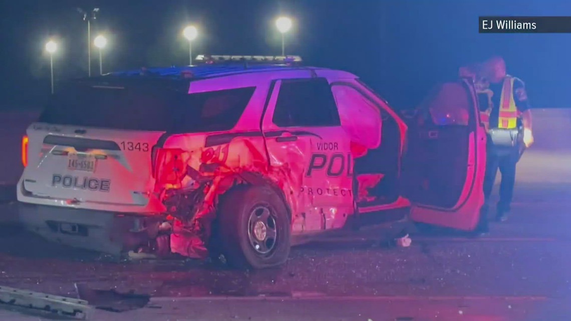 Vidor Police SUV hit by car at accident scene along IH-10 late Monday night [Video]