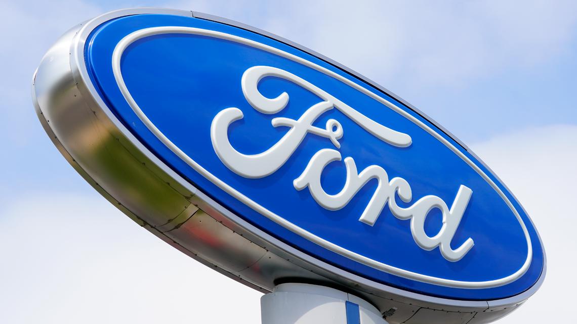 Ford recalling 550,000 trucks over faulty transmission [Video]