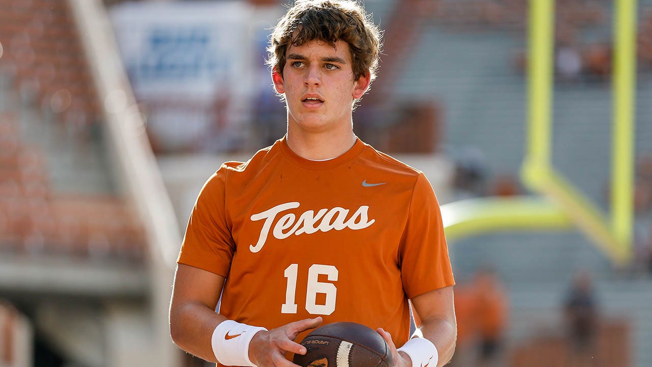 Arch Manning’s second season as backup could prove beneficial, Texas QB Quinn Ewers says [Video]