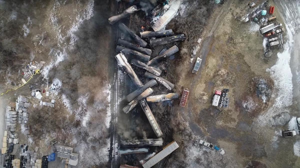 NTSB reveals cause of 2023 toxic train crash in East Palestine, Ohio [Video]