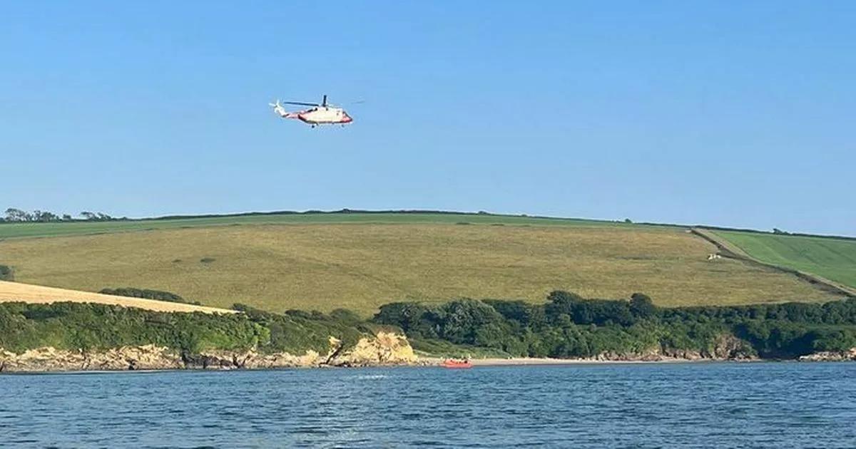 Three children rescued after huge emergency service response at beach [Video]