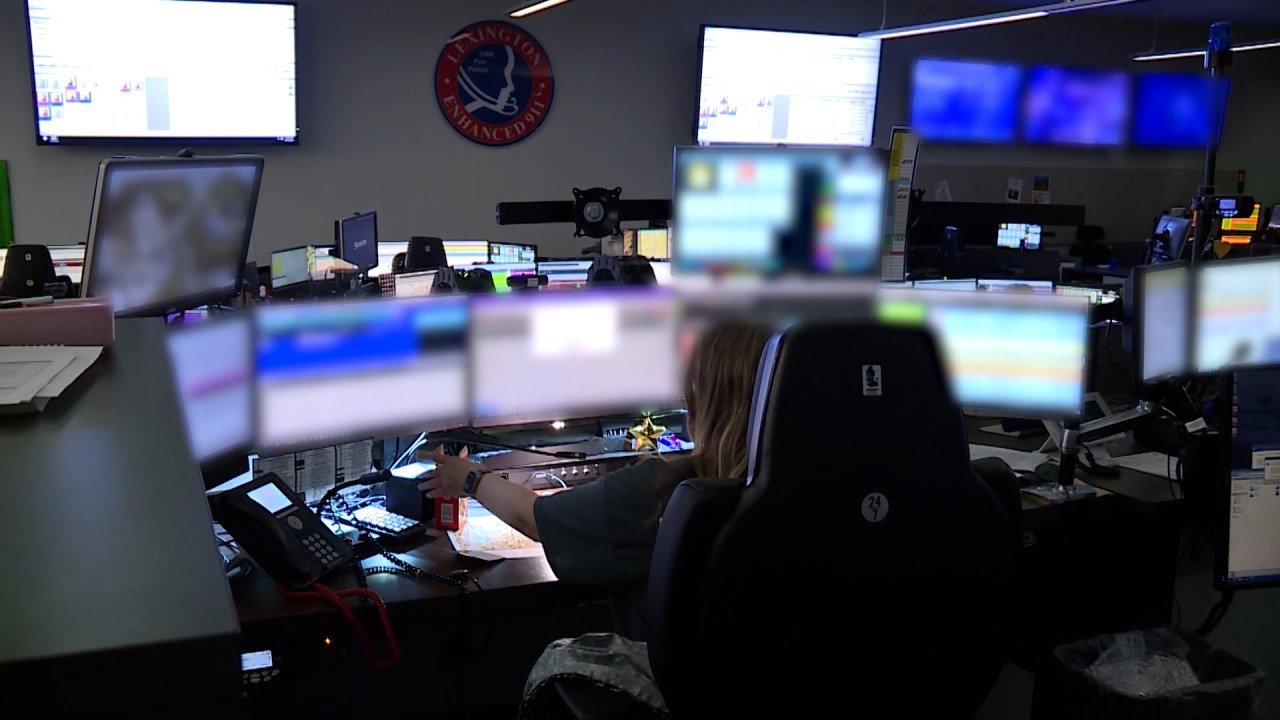 Lexington first-responders implement crisis response program thats focused on mental health [Video]