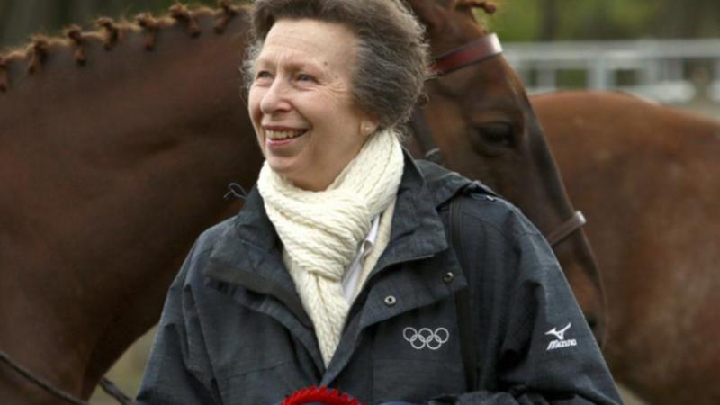 Princess Anne returns home after hospital stay [Video]