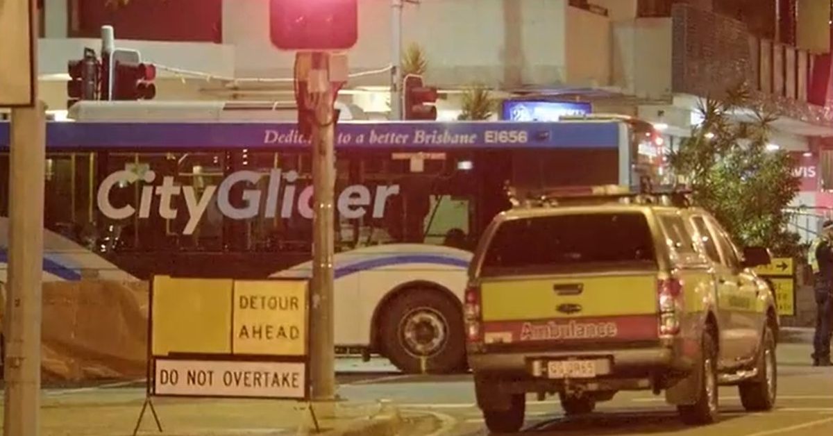 Man dies after being hit by a bus in Brisbane [Video]