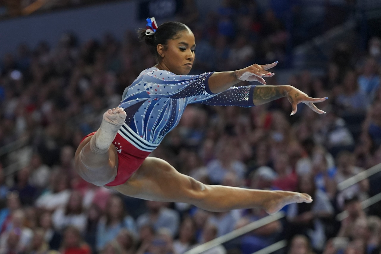 Vancouvers Jordan Chiles, Oregon States Jade Carey well positioned for Olympic gymnastics spots [Video]