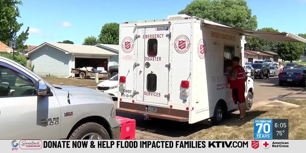 Salvation Army brings teams to Riverside, providing meals, flood clean-up kits and more [Video]