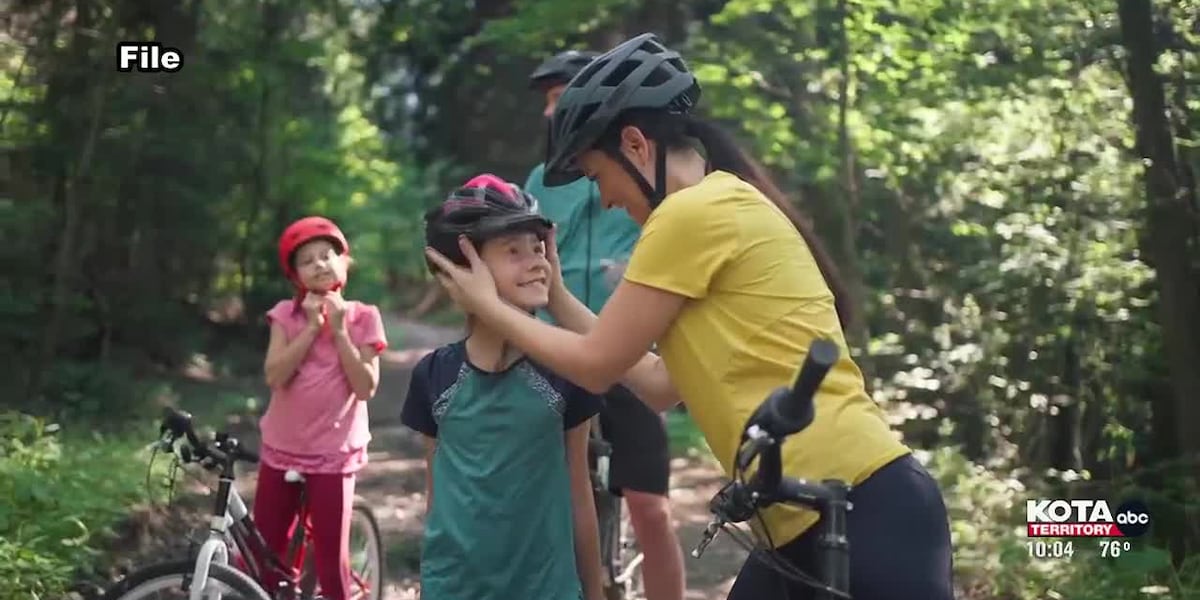 Teaching bike safety at an early age [Video]