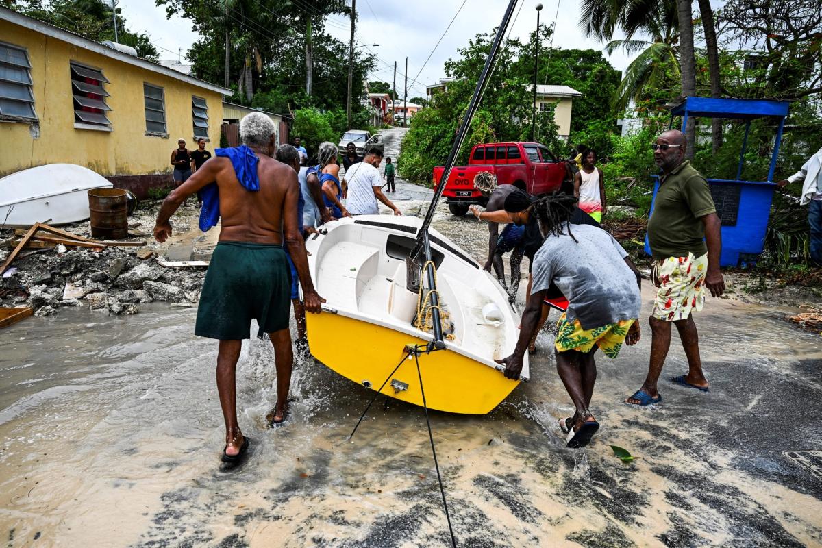 Hurricane Beryl rips apart Caribbean islands in first landfall [Video]