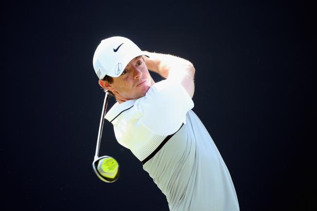 Rory McIlroy smashes his tee shots like a figure skater. Yes, a figure skater. | Golf News and Tour Information [Video]
