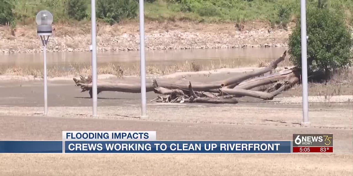 Crews working to clean up Council Bluffs riverfront [Video]