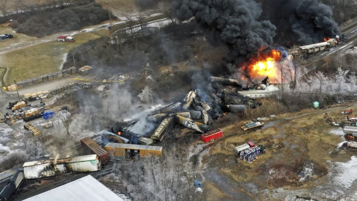 EPA watchdog investigating delays in how the agency used sensor plane after fiery Ohio derailment [Video]