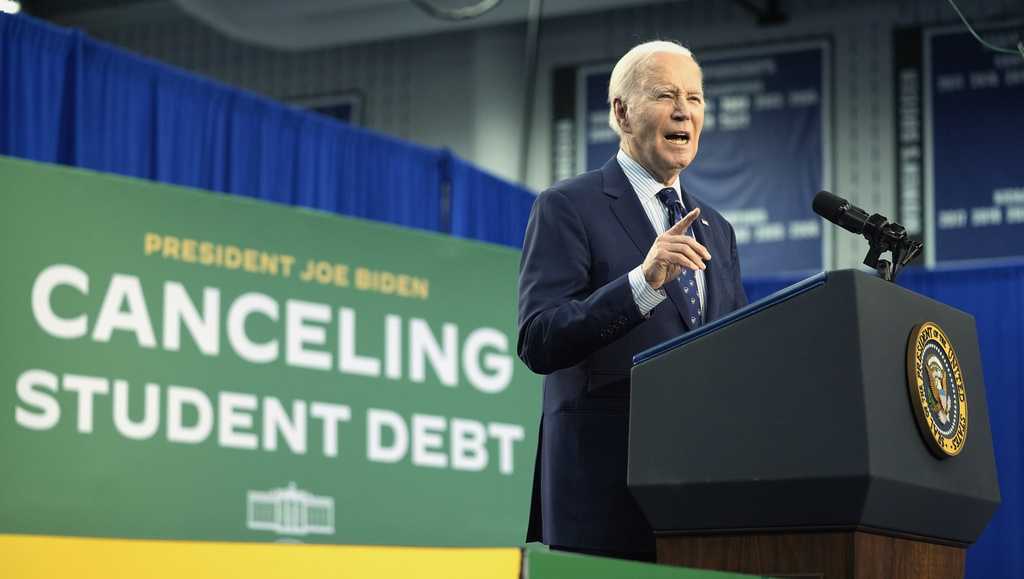 Federal appeals court blocks remainder of Biden’s student debt plan [Video]