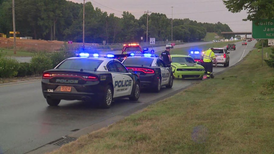 High Point officers search for suspect after chase, crash, police department says [Video]