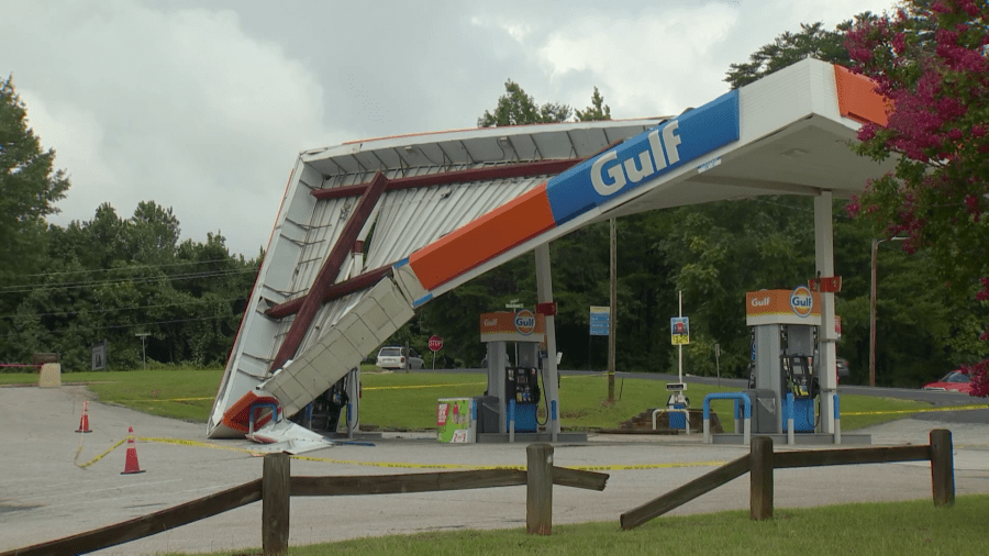 Canopy collapses at gas station near Travelers Rest [Video]