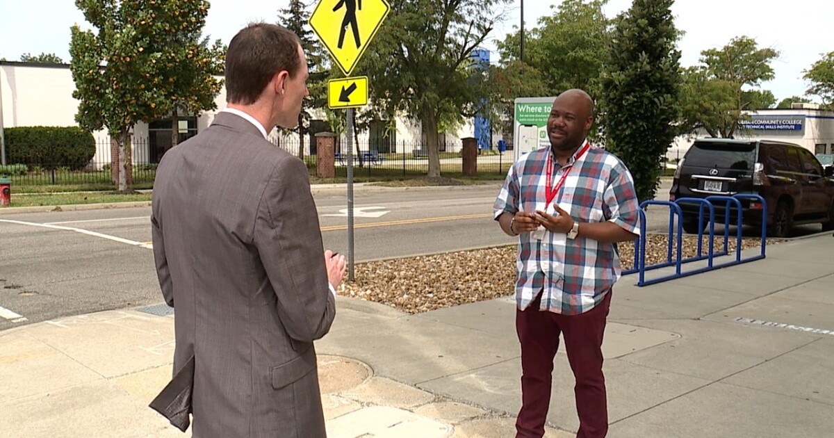 What is Vision Zero and how is Kansas City using it to improve traffic safety? [Video]